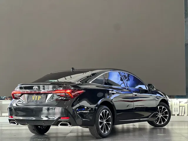 Toyota Avalon — Фото автомобиля 22