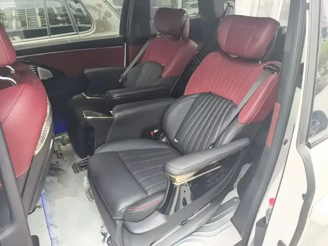 GAC Trumpchi M8 — Фото автомобиля 16