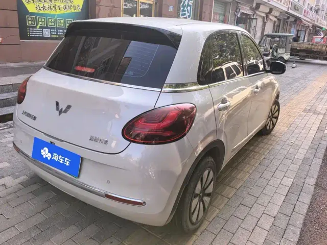 Wuling Bingo — Фото автомобиля 3
