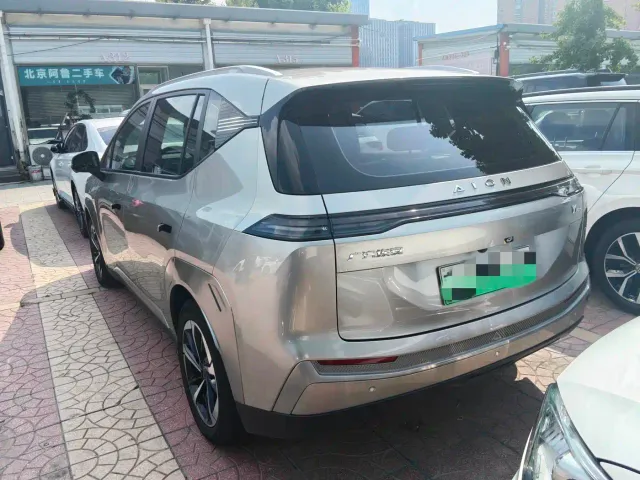 GAC Aion Y — Фото автомобиля 9