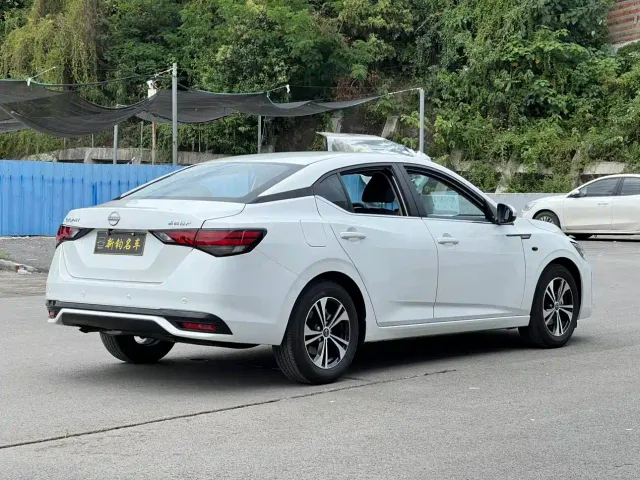 Nissan Sylphy — Фото автомобиля 12