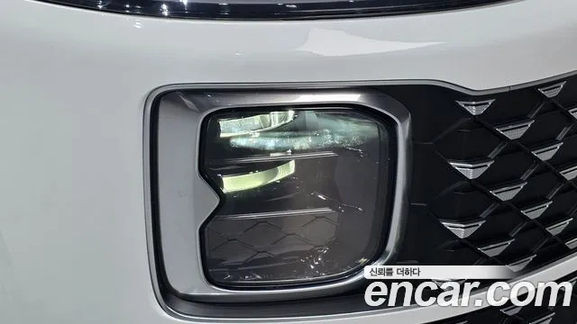 Hyundai Grandeur GN7 — Фото автомобиля 7