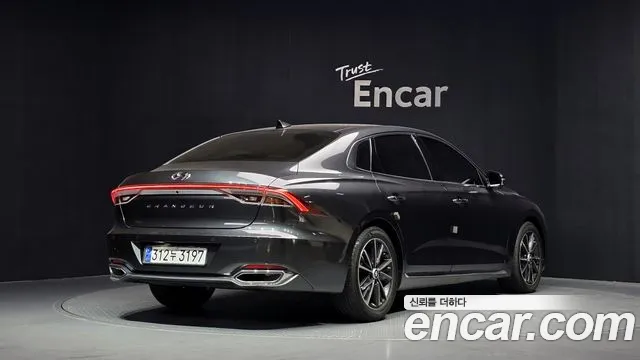 Hyundai Grandeur Новый Grandeur IG — Фото автомобиля 2