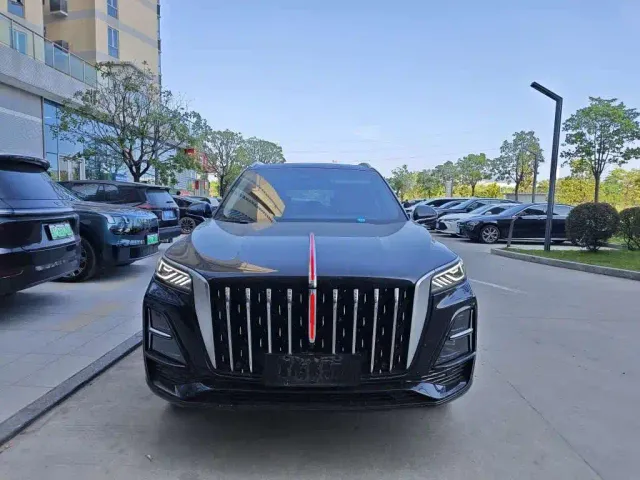 Hongqi HS5 — Фото автомобиля 2
