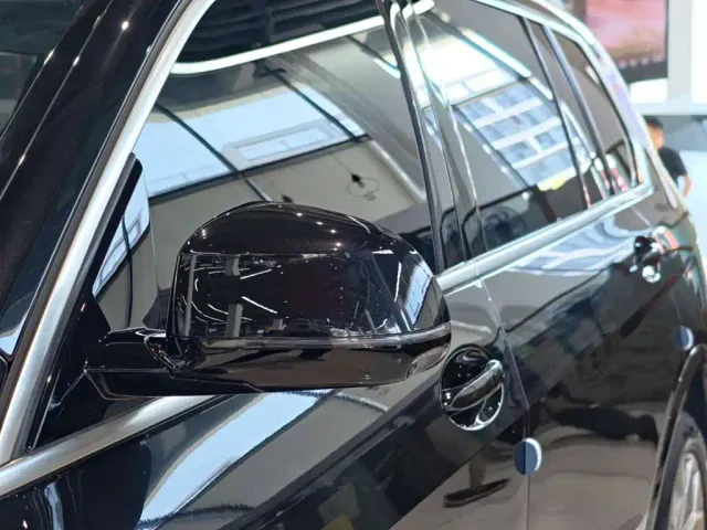 BMW X7 — Фото автомобиля 10