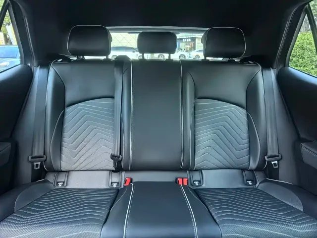 Volkswagen ID.3 — Фото автомобиля 11