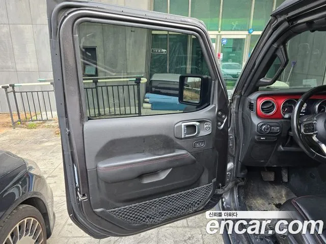 Jeep Gladiator JT — Фото автомобиля 15