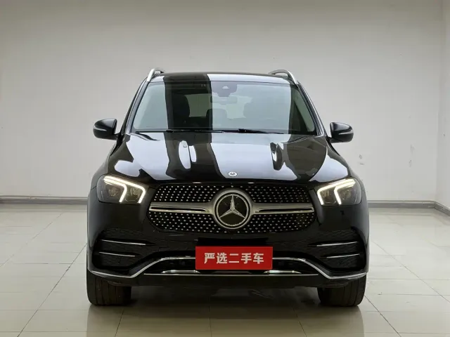 Mercedes-Benz GLE-Class — Фото автомобиля 2
