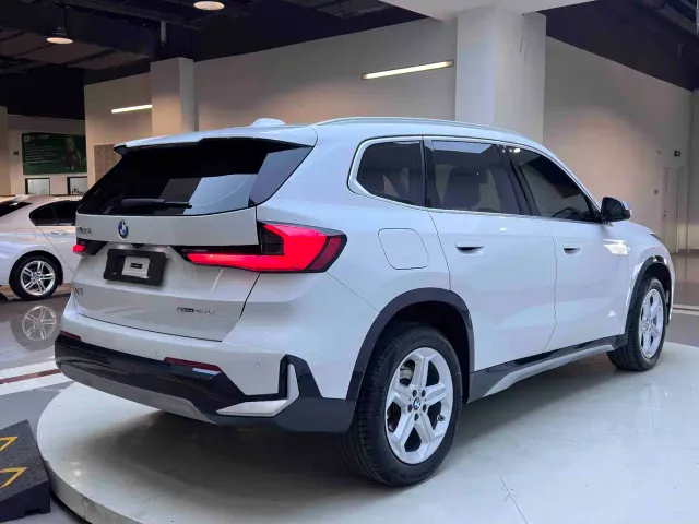 BMW X1 — Фото автомобиля 6