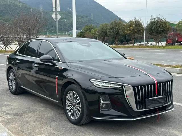 Hongqi H5 — Фото автомобиля 3