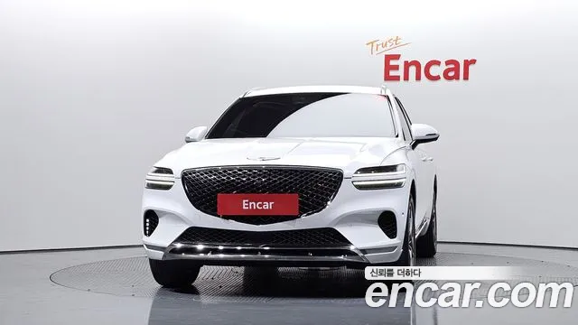 Genesis GV70 2.5T Бензин AWD — Фото автомобиля 3