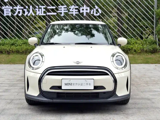 MINI Hatch — Фото автомобиля 2