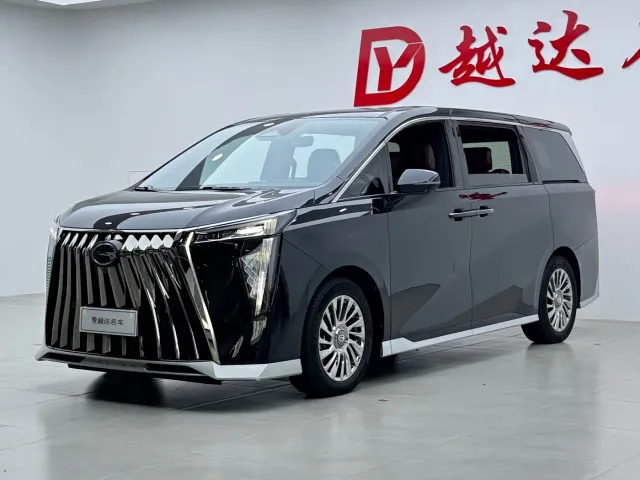 GAC Trumpchi M8 — Фото автомобиля 4
