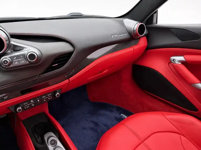 Ferrari F8 — Фото автомобиля 11