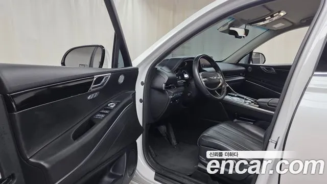 Genesis GV80 2.5T Бензин 2WD — Фото автомобиля 10