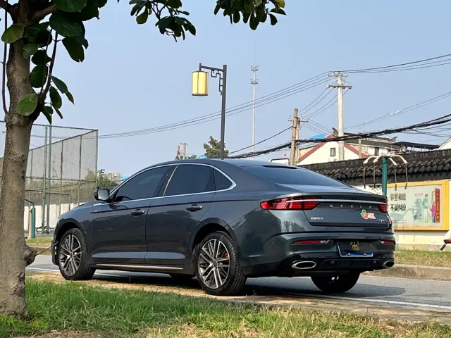 Geely Xingrui — Фото автомобиля 6