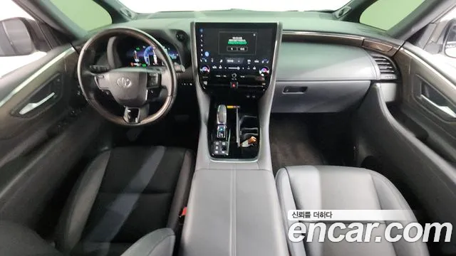 Toyota Alphard — Фото автомобиля 8