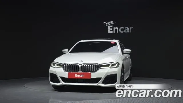 BMW 5-Series — Фото автомобиля 3