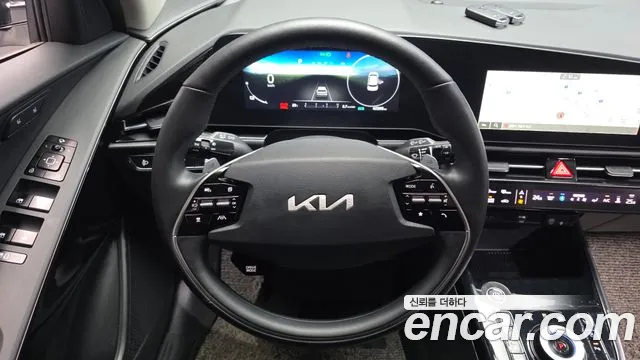Kia Niro Niro (New) — Фото автомобиля 20