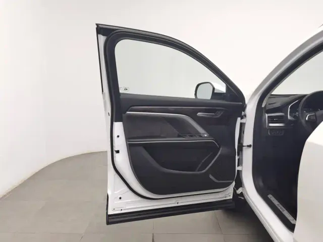 Haval H6 — Фото автомобиля 8