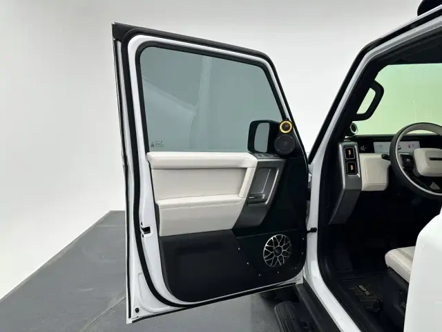 iCAR V23 — Фото автомобиля 11