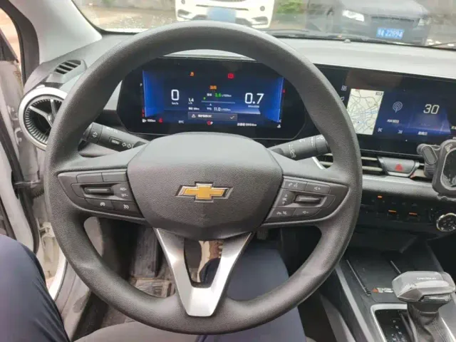 Chevrolet Monza — Фото автомобиля 10