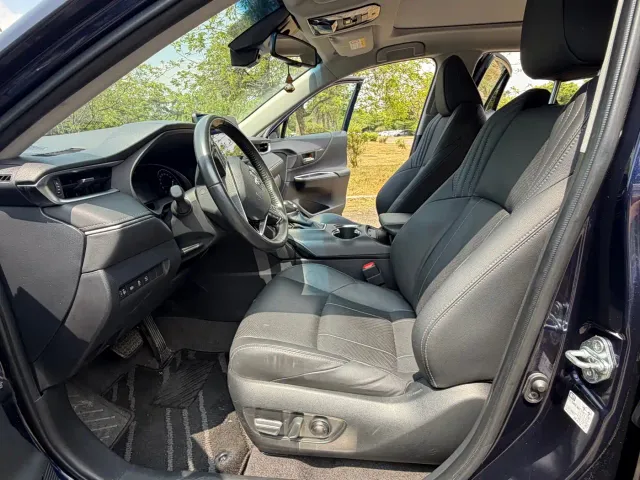 Toyota Harrier — Фото автомобиля 7