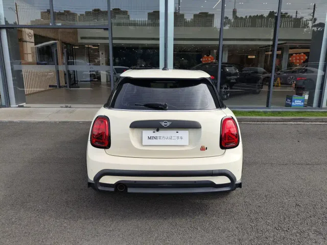 MINI Hatch — Фото автомобиля 8