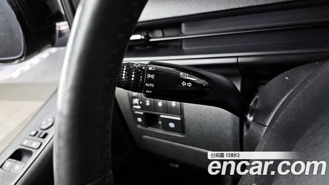 Hyundai Staria Staria 4WD Tourer 9 мест — Фото автомобиля 15