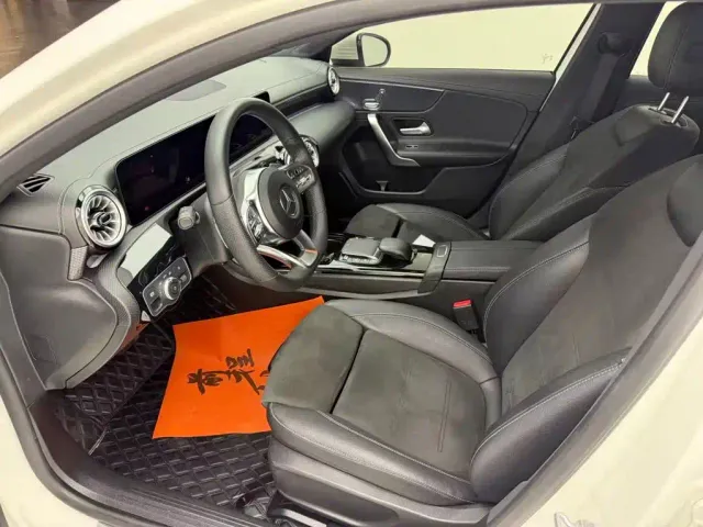 Mercedes-Benz A-Class — Фото автомобиля 5