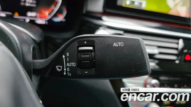 BMW 5-Series — Фото автомобиля 26