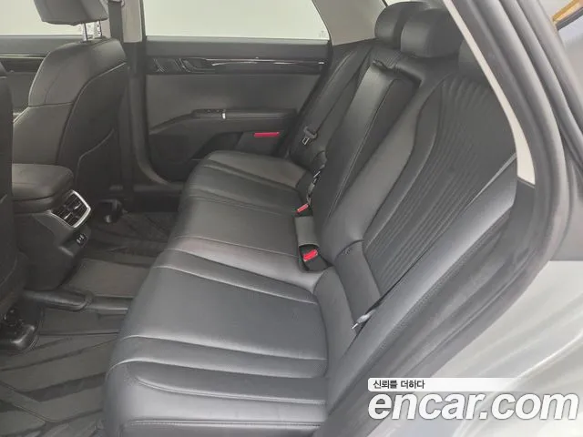 Hyundai Grandeur GN7 — Фото автомобиля 12