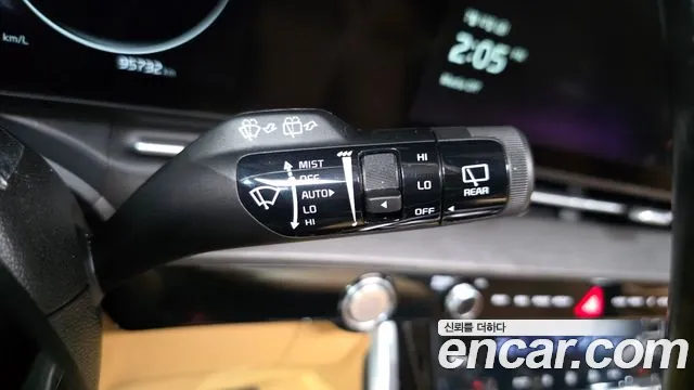 Kia Canival Carnival 4 поколение Бензин 9 мест Signature — Фото автомобиля 24
