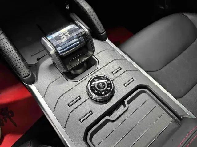 Jetour T2 — Фото автомобиля 15