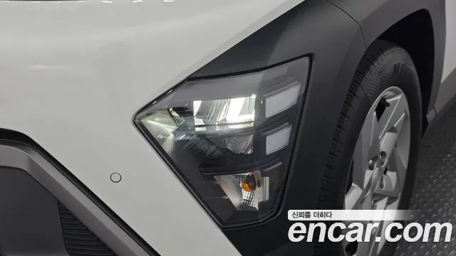 Hyundai Kona SX2 — Фото автомобиля 7