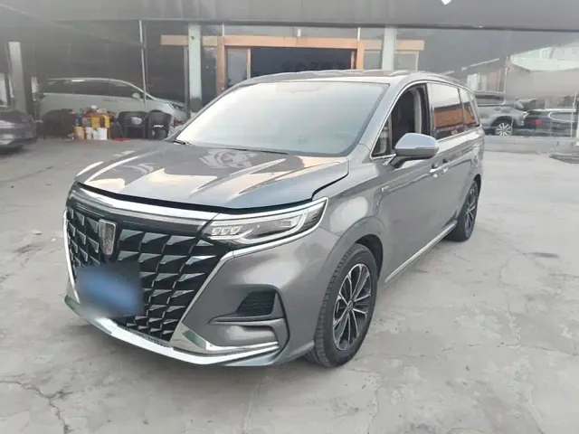 Фотография автомобиля — Roewe iMAX8