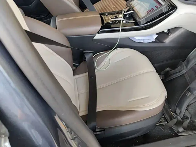 BYD Qin PLUS — Фото автомобиля 24