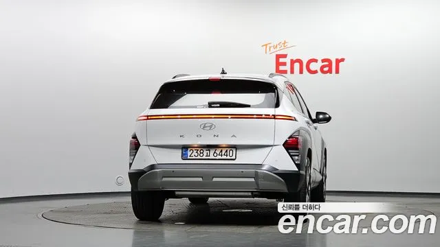 Hyundai Kona SX2 — Фото автомобиля 4