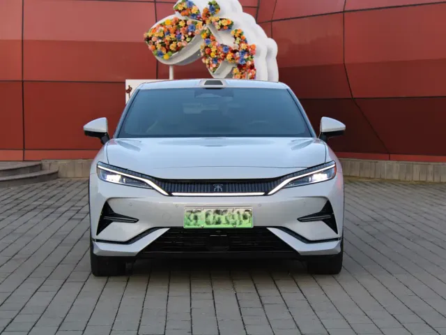 BYD Song L EV — Фото автомобиля 2