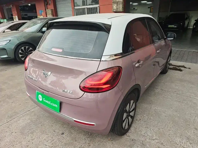 Wuling Bingo — Фото автомобиля 6