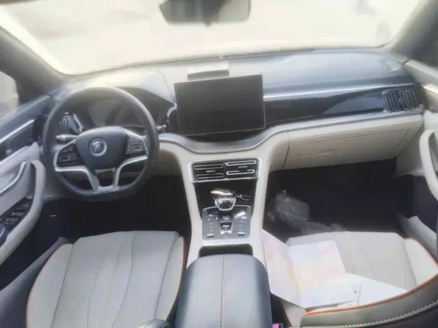 BYD Song PLUS — Фото автомобиля 12