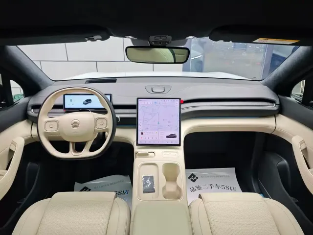 NIO NIO ES6 2024 75kWh — Фото автомобиля 10