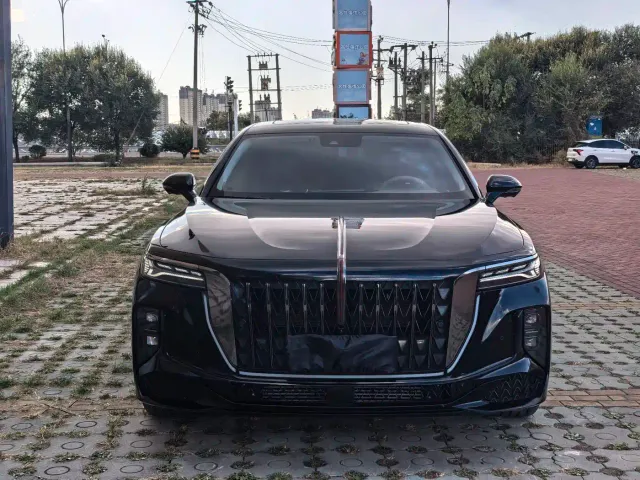 Hongqi H9 — Фото автомобиля 2
