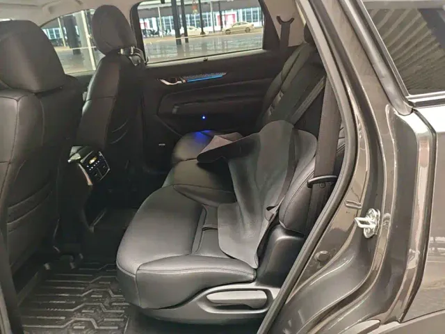 Mazda CX-8 — Фото автомобиля 16