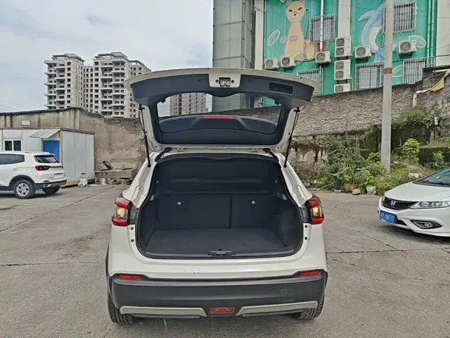Nissan Qashqai — Фото автомобиля 18