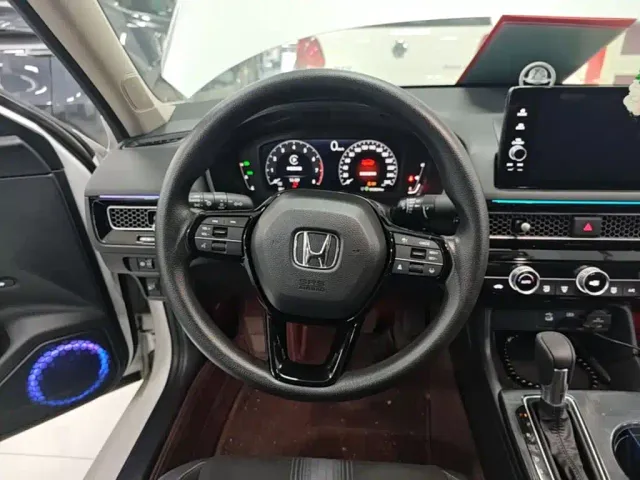 Honda Civic — Фото автомобиля 10