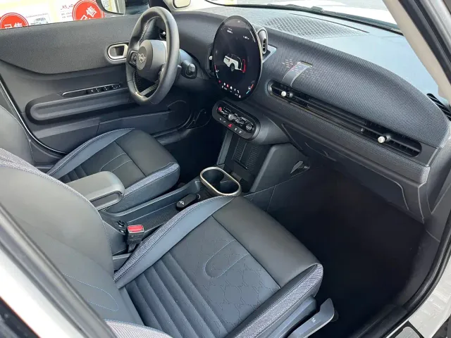 MINI Hatch — Фото автомобиля 10