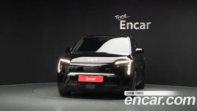 Kia EV3 — Фото автомобиля 3