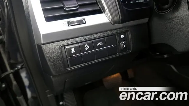 KG_Mobility_Ssangyong Rexton All Rexton Дизель 2.2 4WD — Фото автомобиля 15