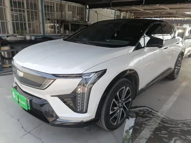 Фотография автомобиля — Cadillac Optiq